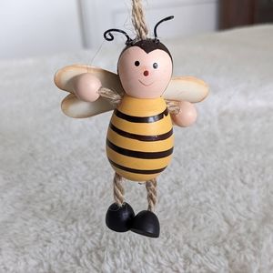 Bee Ornament. Wood and Metal